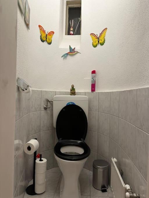 Klimatisierter Wiener Altbauflair Im Zentrum Wiens Esterno foto